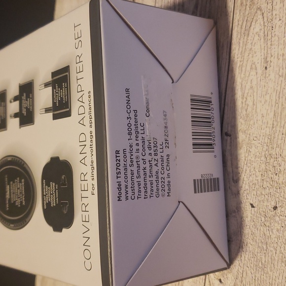 Travelsmart Converter and Adapter Set - NIB - Picture 2 of 5